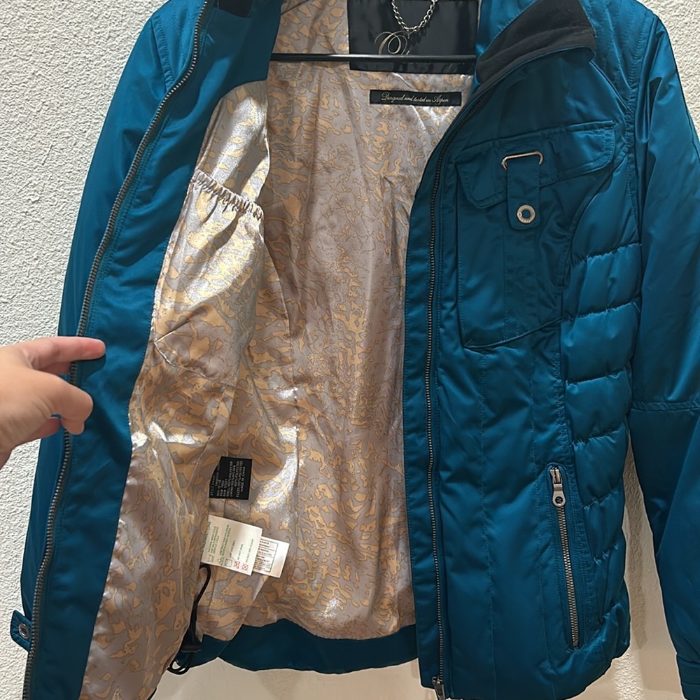 Women’s Obermeyer Ski Jacket 8 - Picture 13 of 13